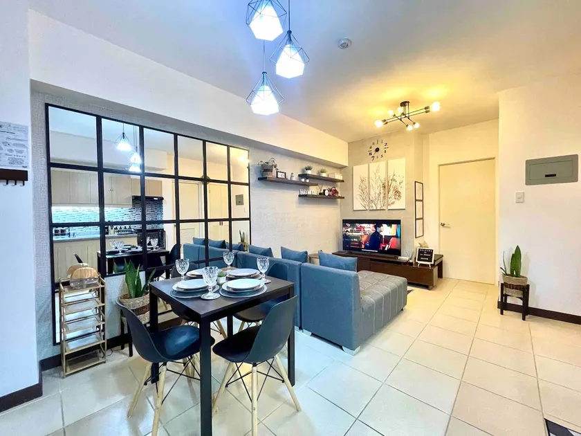 La Maison | 2BR | Wi-Fi | Parking - Image 1