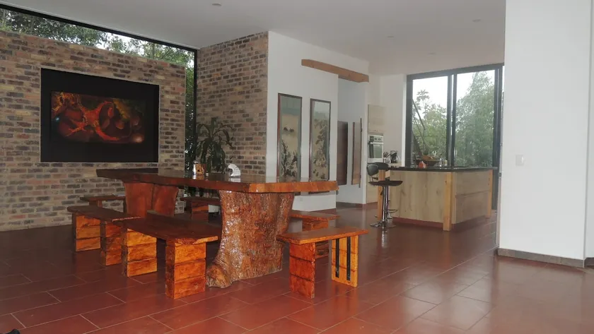 Beautiful country house with spectacular views - Image 1