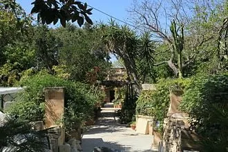 Floriana - Studio apartment- Self Catering unit - Image 1