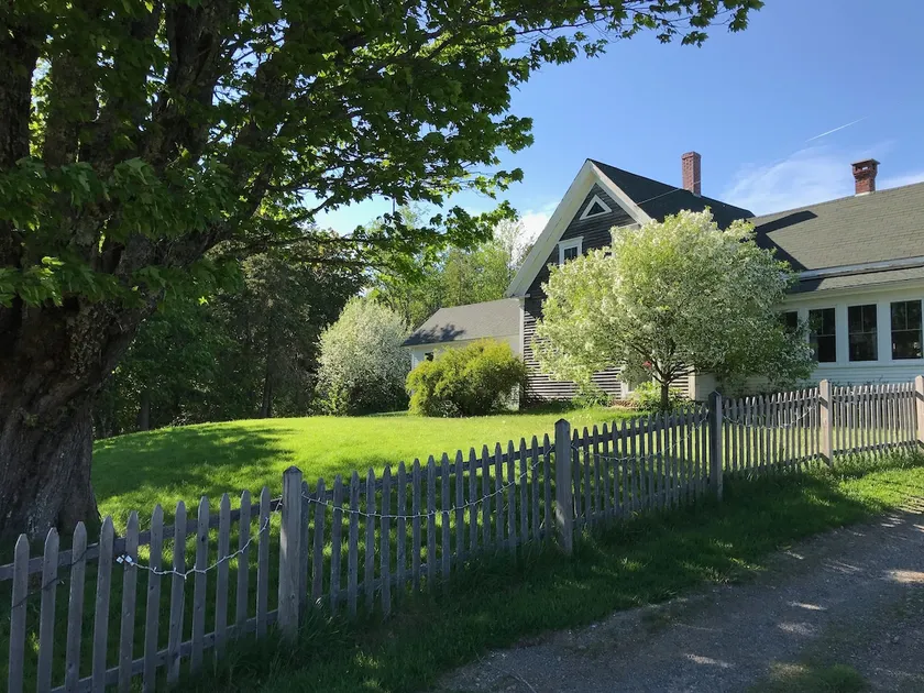 Cobscook Bay Farmhouse on the Bay - Image 1