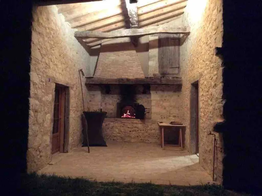 Gîte and spa Valentine's Day evening meal/breakfast - Image 1