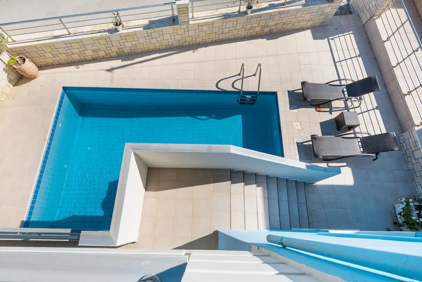 Kronos Villas - Image 1