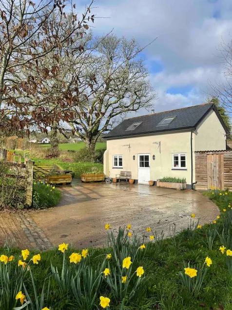 Characterful, Cosy Dartmoor Cottage - Image 1