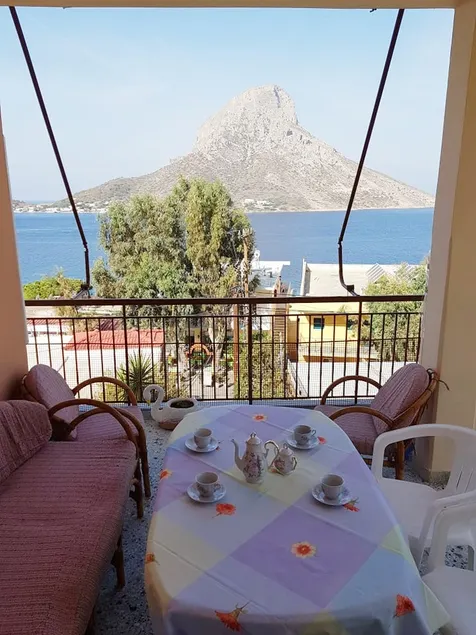 Apartment - Sleeps 5 - Parking - Private Terrace - Image 1