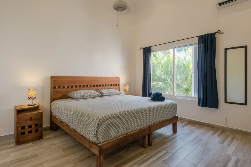 Sun,Sea, Relax! Beautiful Suite up to 4people, great location! - Image 1