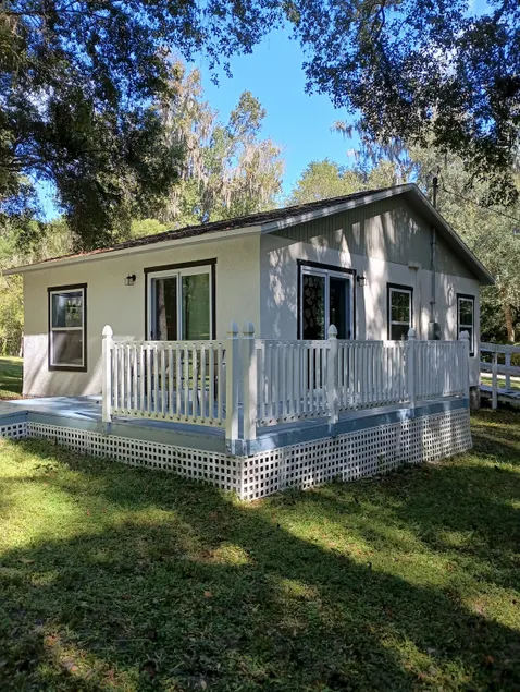 Casa Mica deck with a view of the woods - Image 1