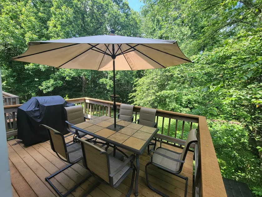 Maryland DC 4BR/3.5b Townhome + Gameroom & Grill - Image 1