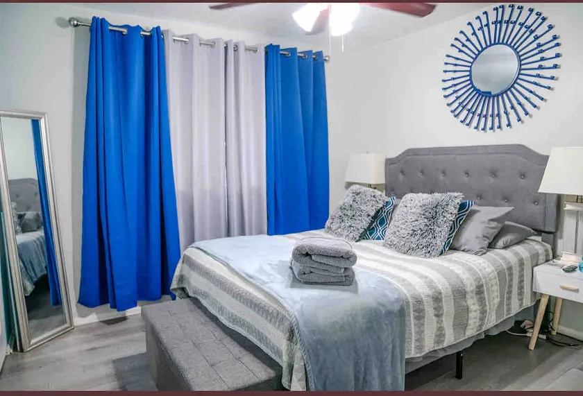 🔥 Royal Blue Dream/fire place🔥Private parking - Image 1