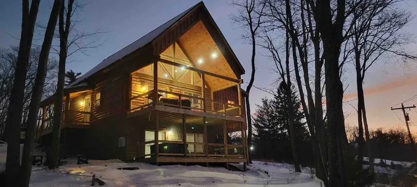 That Special Place (lake view, hot tub 4 bedroom) - Image 1