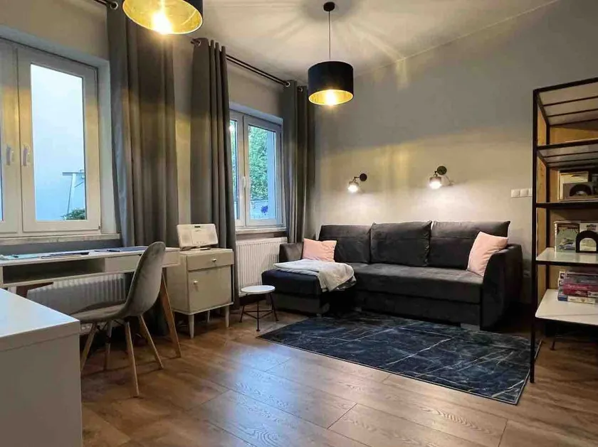“ApartCalm - like at Home” – close to Subway - Image 1