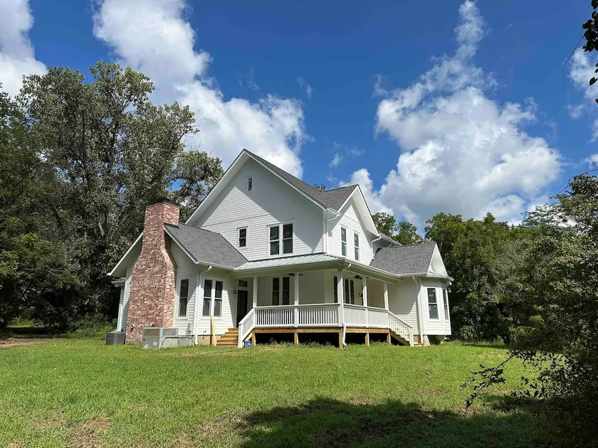 Garners Creek House - Image 1