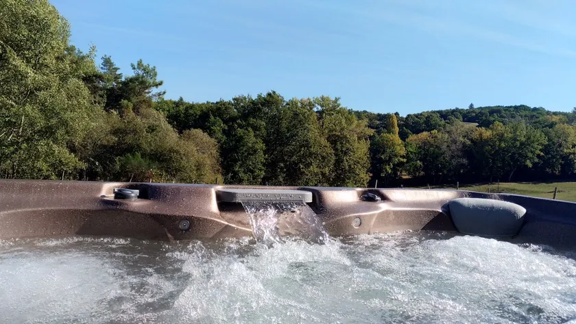 5-person gîte in the Dordogne with private Jacuzzi and pool - Image 1