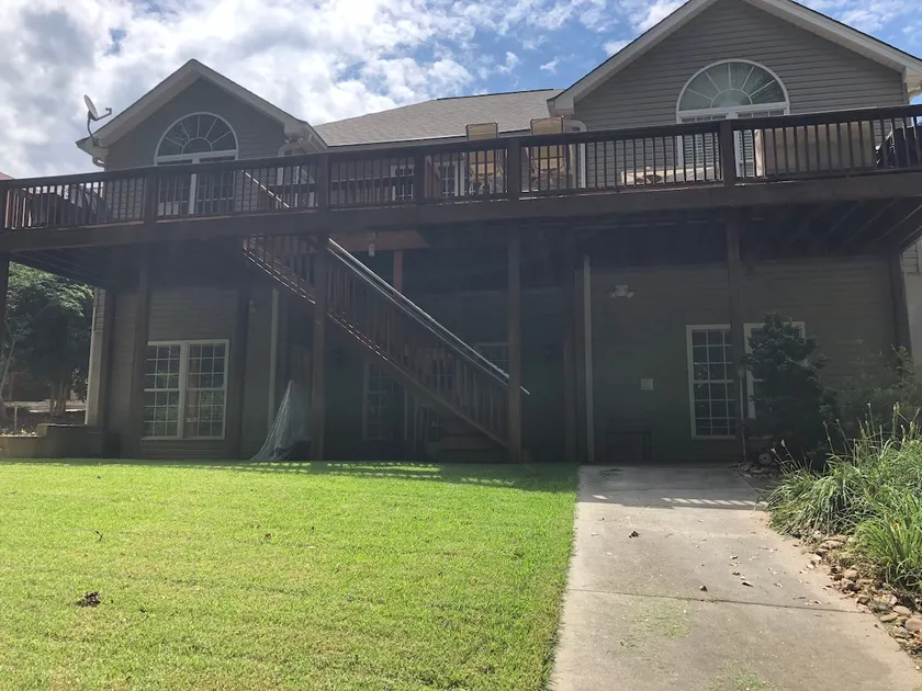 Haven on the Lake-Entire downstairs, near Clemson - Image 1