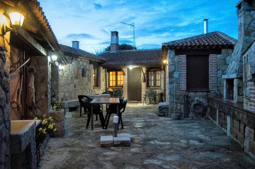 Casa Tío Romo (Amavida, Ávila) - Image 1