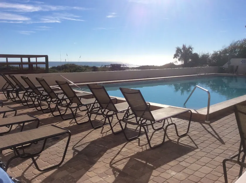 Oceanfront Condominium w/Heated Pool 108 - Image 1