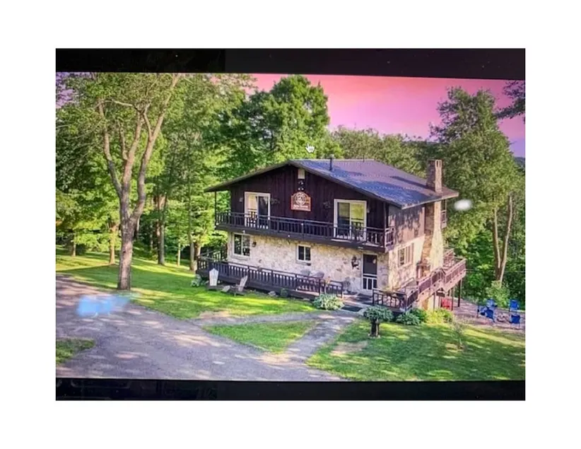 Cozy 7 Springs Mountain Escape - Image 1