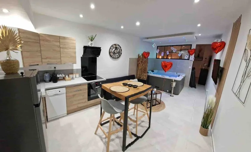 Apartment - Spa - Image 1