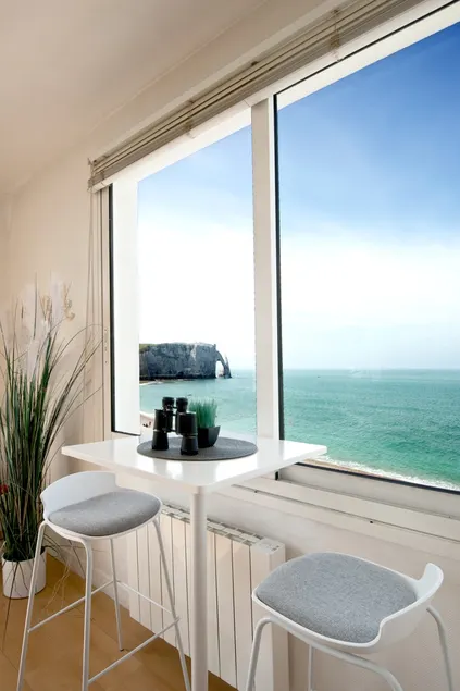 Exceptional panoramic view. 120 m2. Garage - Image 1
