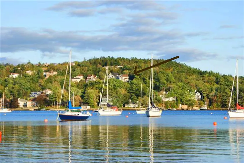 Bright sunny B&B overlooking Bedford Basin - Image 1