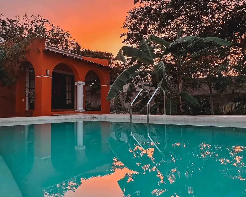 Casita Naranja in the Yellow City - Image 1
