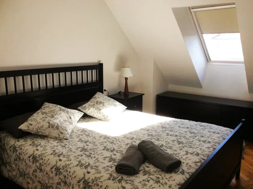 Beautiful penthouse in downtown Jaca with garage - Image 1
