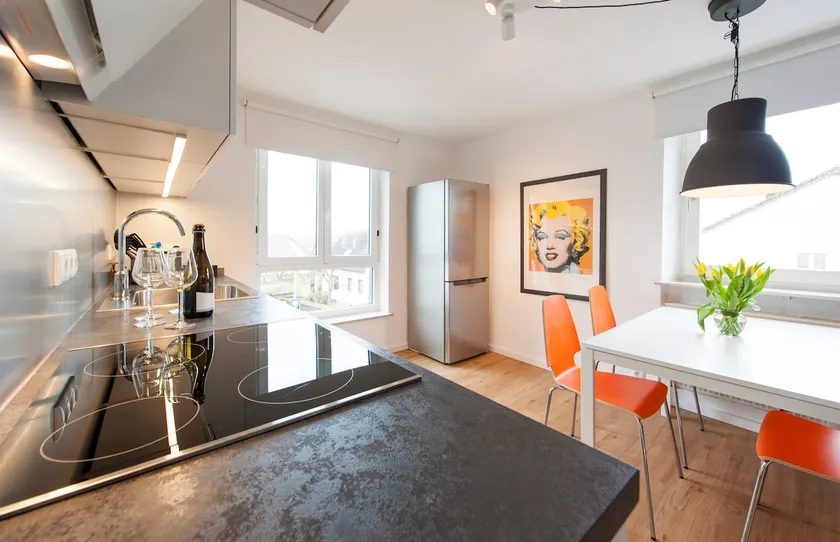 Bright 3-room apartment with views over Bayreuth - Image 1