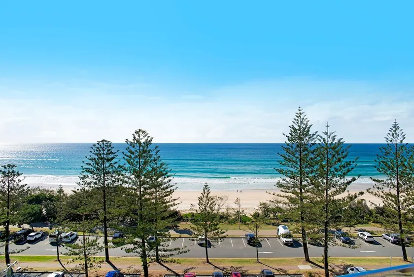 Beachside Getaway, Southern Cross Seventh Floor - Image 1