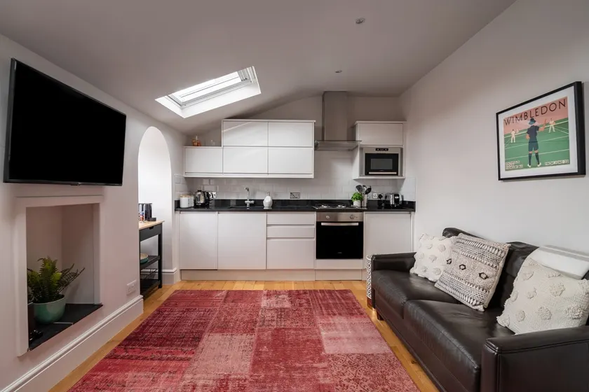 Number Ten | Battersea Boutique Duplex near Clapham Junction - Image 1