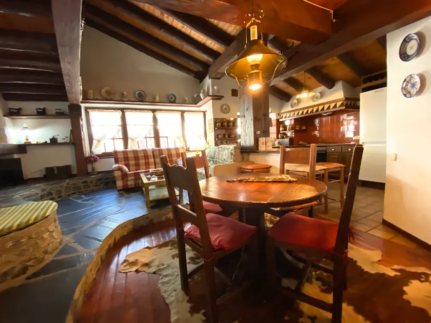 D2, Bordes d'Arinsal, Duplex Rustico con chimenea, Arinsal , zona Vallnord - Image 1