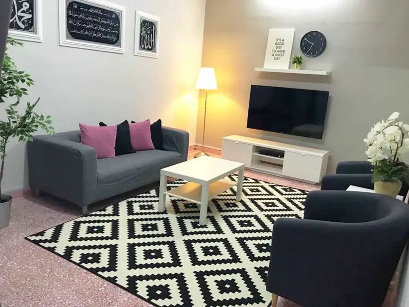 (Muslim Friendly) Modern Cambodian Homestay Senawang - Image 1