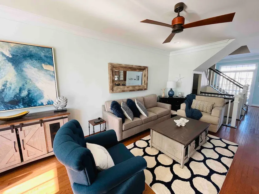 Beautiful 3 Story Town House In Rehoboth Beach - Image 1