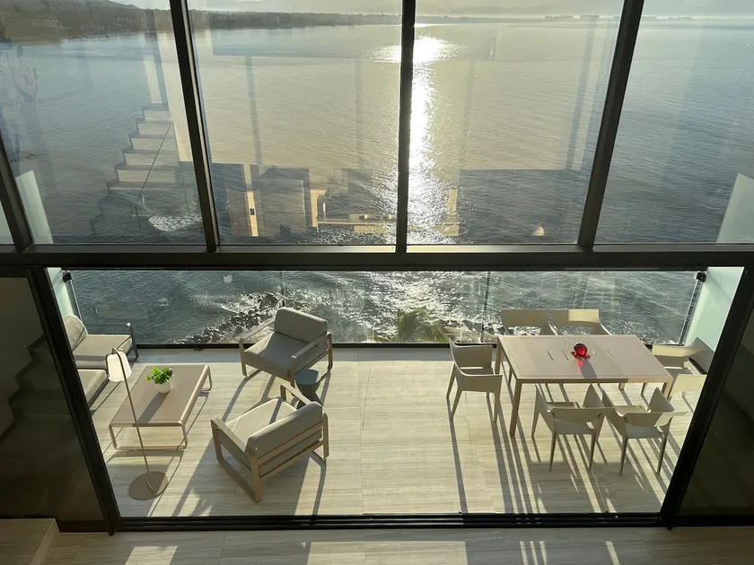 Exclusive VIP oceanfront condo in Bucerías - Image 1