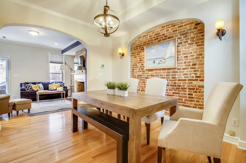 Charming Rowhouse in the heart of Little Italy! - Image 1