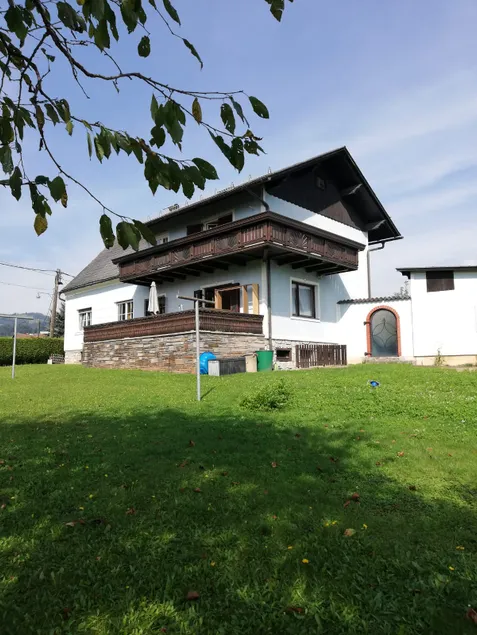 Sunshine Apartment - Image 1