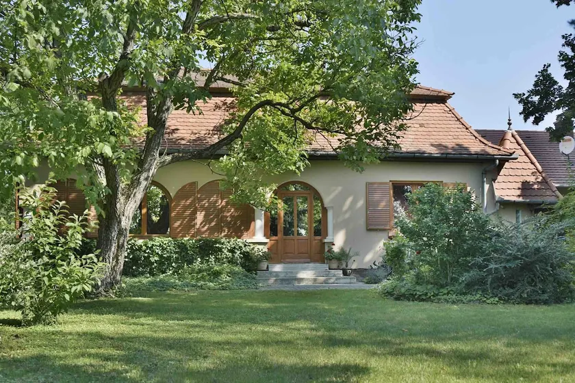 Békéscsaba quiet farm - Image 1