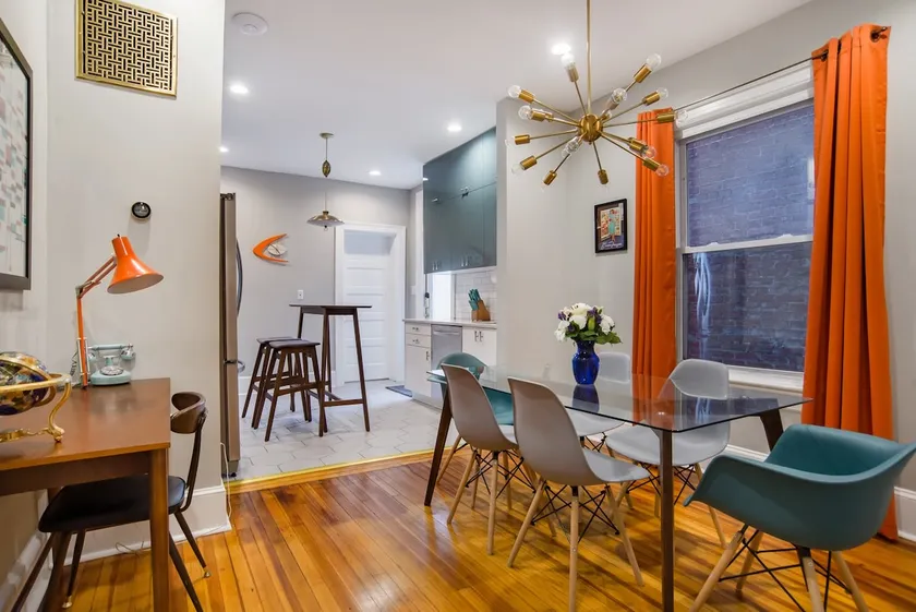 Massive 6BR & 4BA Private Duplex Townhouse Central - Image 1