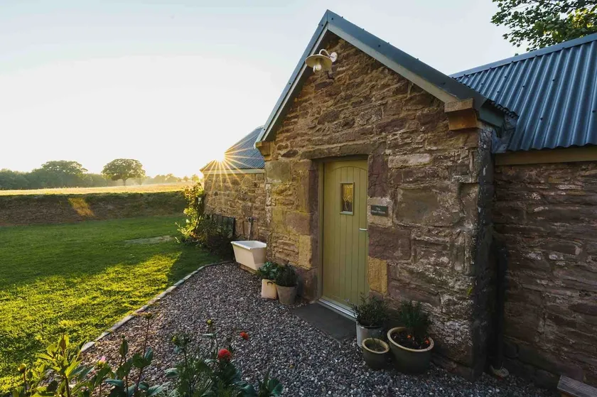 The Wash House: a Cosy Romantic Countryside Escape - Image 1