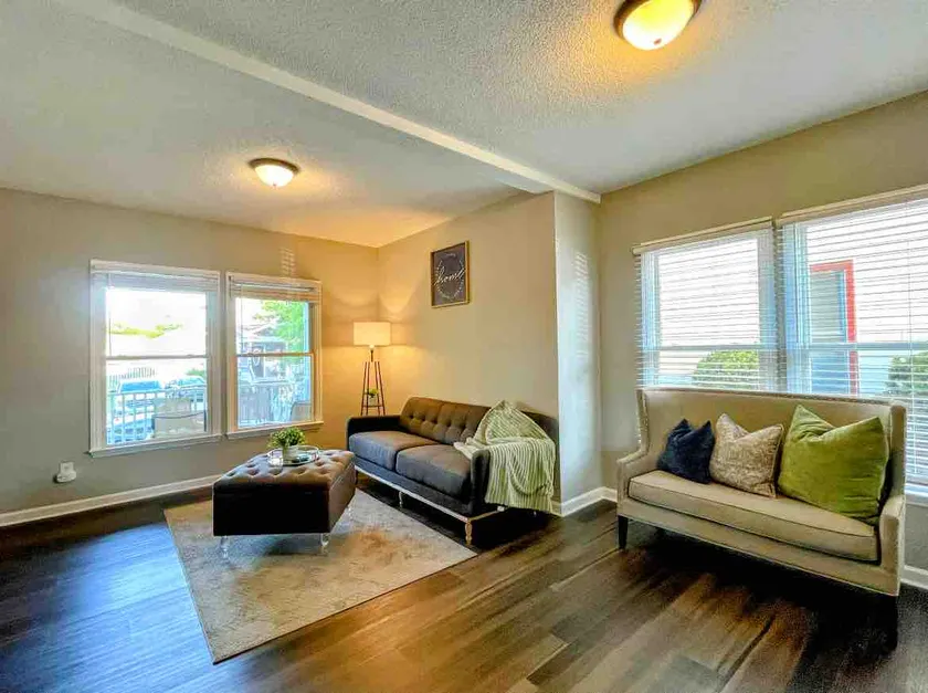 Charm 2-Story Retreat 50% Off Cleaning Fee - Image 1