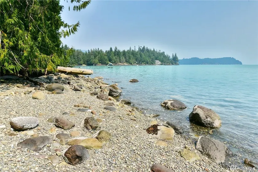 McDonald Cove Cabin - Image 1