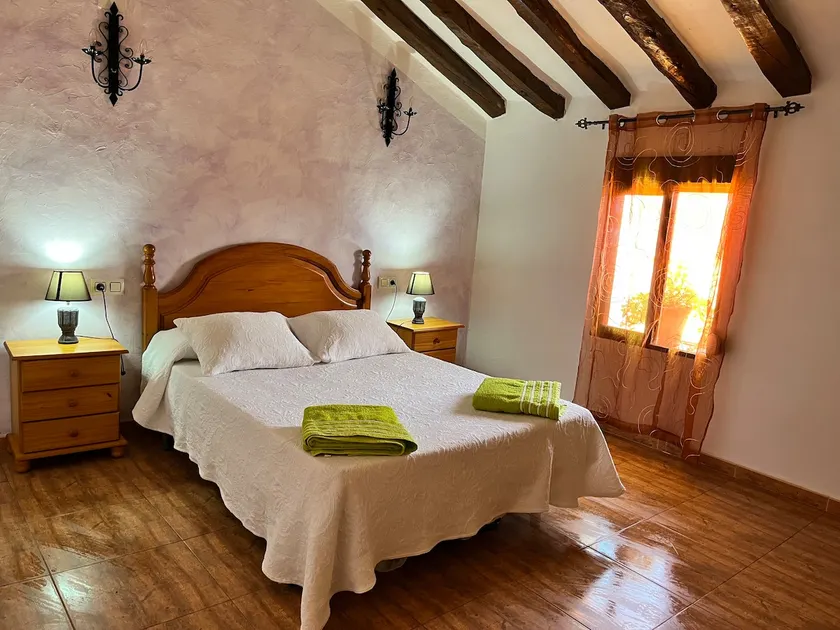 Casa Rural Altozano Elche de la Sierra - Image 1