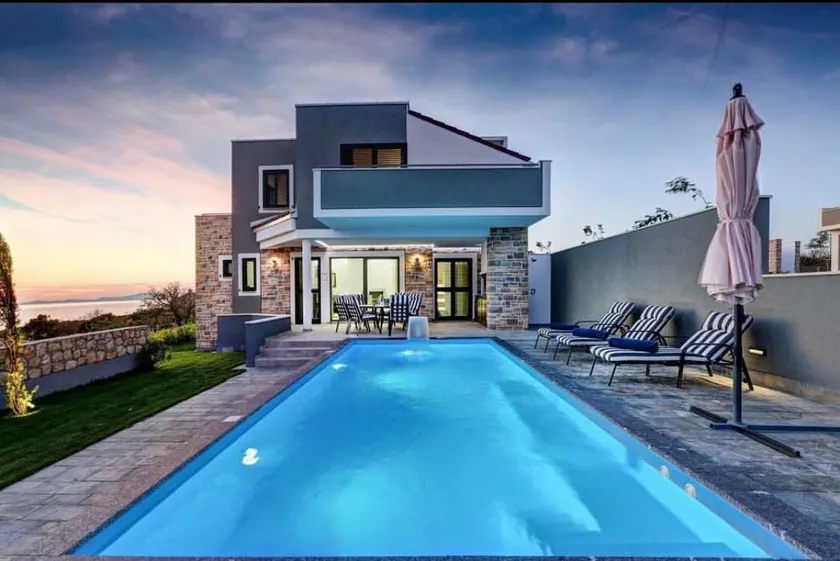Villa Dana with Private Pool - Image 1
