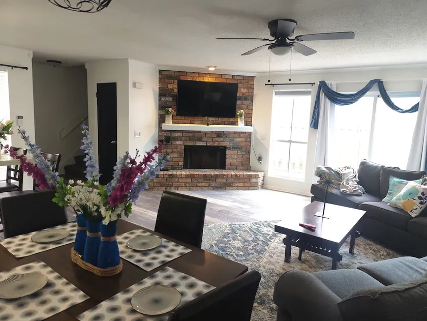 The Cozy Cypress Condo - Image 1