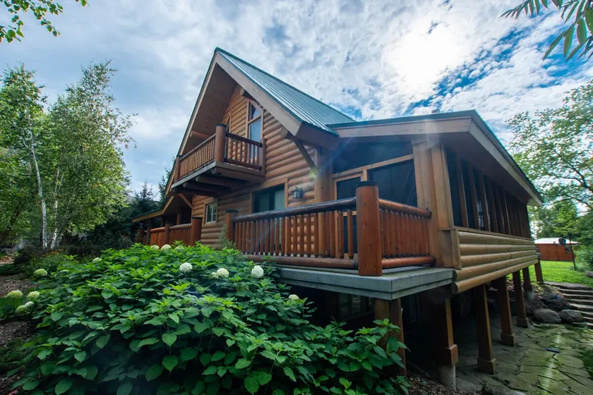Exclusive Private Beach Lodge - Image 1