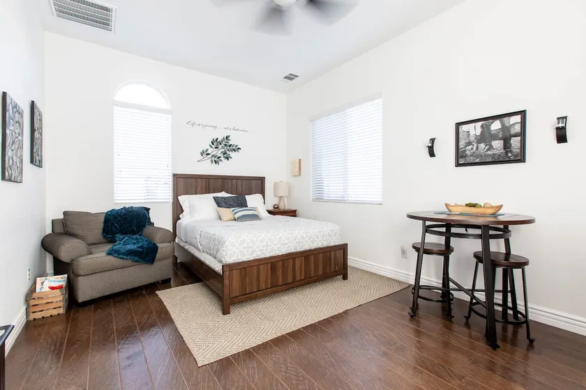 Cooper's Casita in Wine Country - Image 1