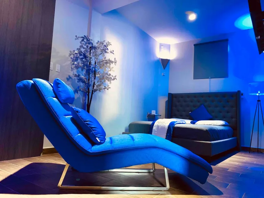 Modern Suite #1 Pasavento - Image 1