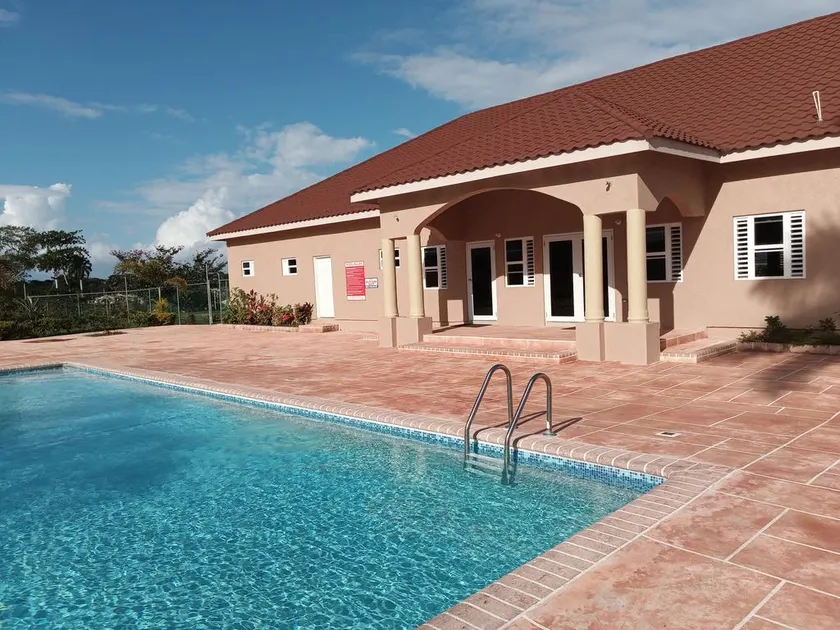 Savannah's Place, Drax Hall Manor - FREE Wifi, AC - Image 1