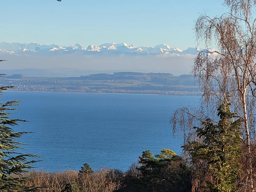 Splendid 3-bedroom apartment (150m2) with a view - Image 1
