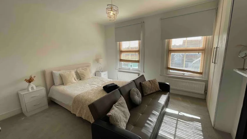 A lovely Three bedroom house in Windsor - Image 1