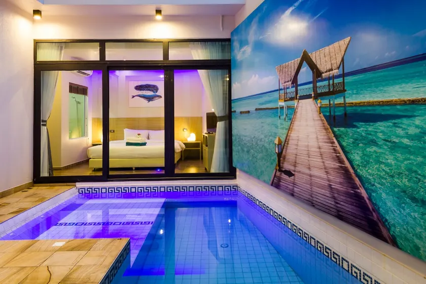 Tropicana Pool Villa - Image 1