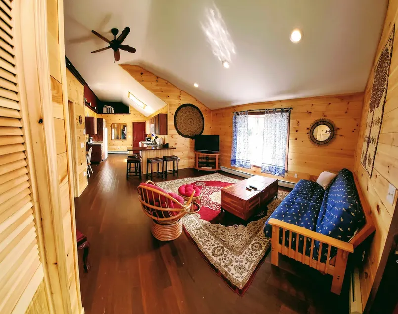 Eliot Hideaway Lodge - Southern Maine Relaxation - Image 1